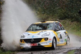 Rally Ferrol:El colungués Esteban Vallín vuelve a imponerse entre los R2 y sigue lider en el Campeonato