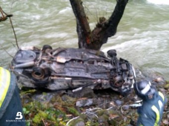 Un fallecido en accidente de tráfico en Allande Un fallecido en accidente de tráfico en Allande