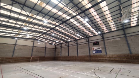 El centro deportivo-ferial de Bimenes Melanio Asensio ya es energéticamente eficiente