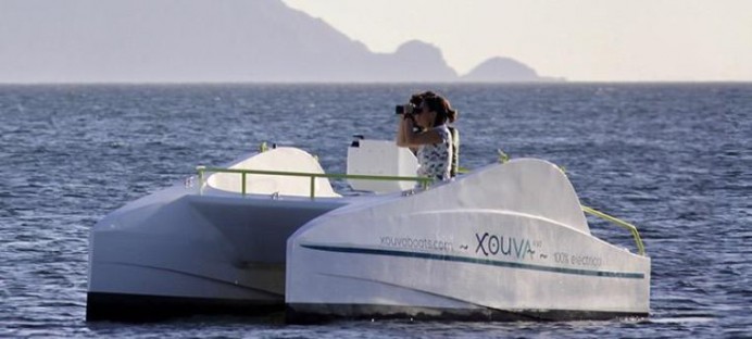 Catamarán eléctrico en Villaviciosa