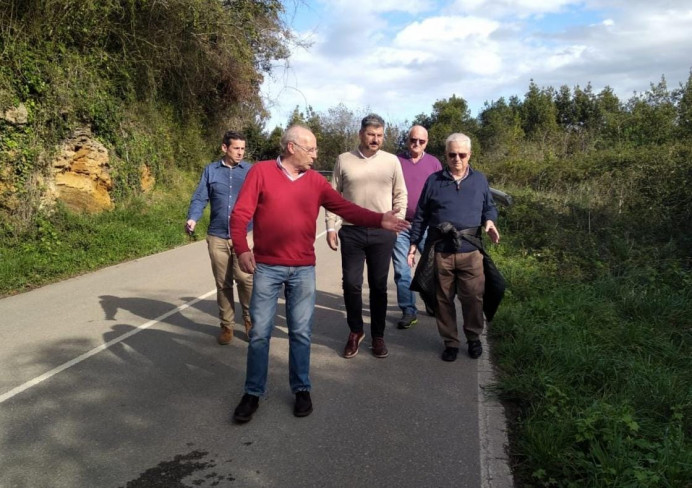 Satisfacción en Ciudadanos Colunga por el anuncio de Rita Camblor de que la adjudicación de la redacción del proyecto de la senda peatonal de Loroñe está cerca