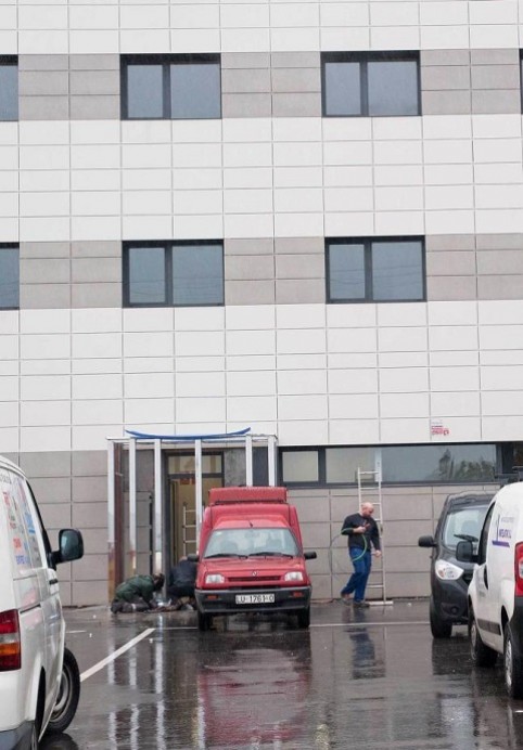 Sanidad cierra temporalmente los centros de Salud de Caravia y Lastres por el coronavirus 