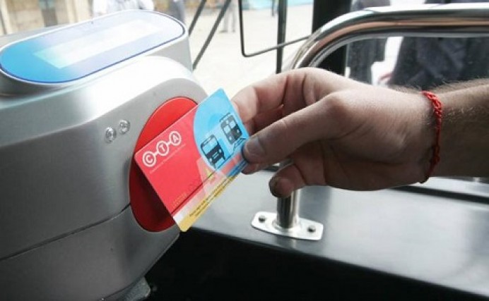 El Principado inicia el periodo de pruebas del plan piloto de transporte público con reserva de plaza mensual