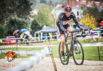 El maliayés Adolfo Crespo, en el Mundial de Ciclocross