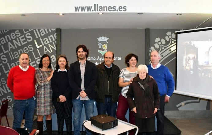 Ayuntamiento convenio con Asociación Documentando Llanes