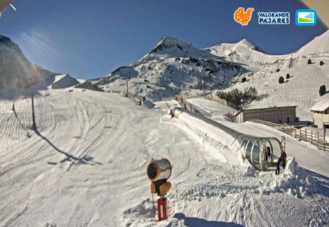 Inicio de la temporada de esquí en Valgrande Pajares