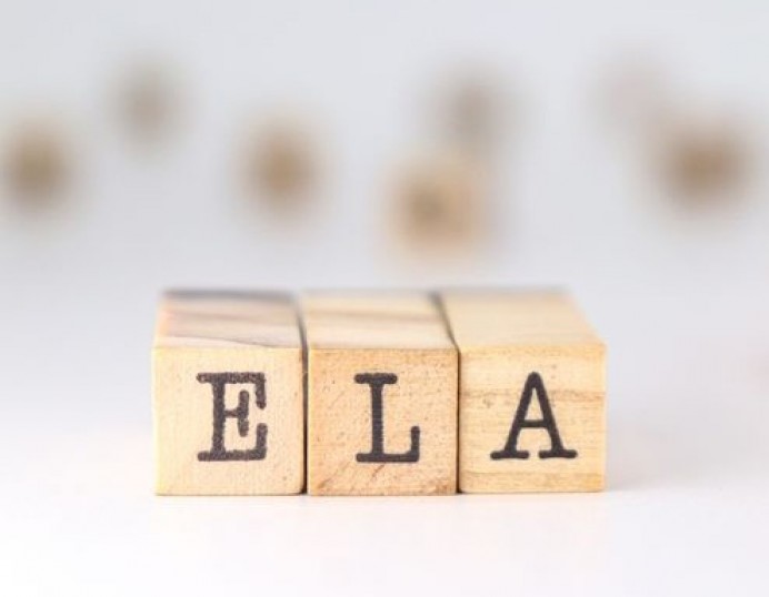 Derechos Sociales reducirá a un mes el plazo para recibir la prestación de dependencia a enfermos de ELA y menores de tres años