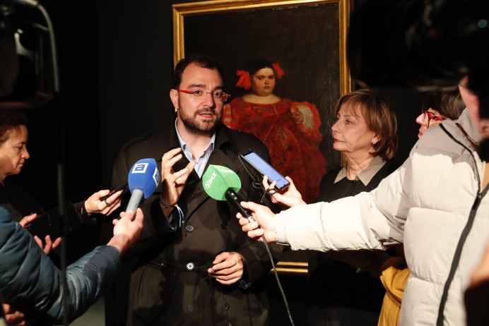 El Presidente del Principado visita el Centro Niemeyer