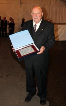 San Juan entrega su Rosario a D. José Antonio Fidalgo Sánchez