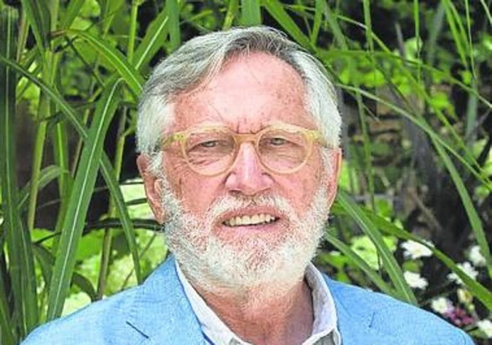 Francisco J. Llera Ramo, elegido nuevo miembro de la Real Academia de Ciencias Morales y Políticas Francisco J. Llera Ramo, elegido nuevo miembro de la Real Academia de Ciencias Morales y Políticas