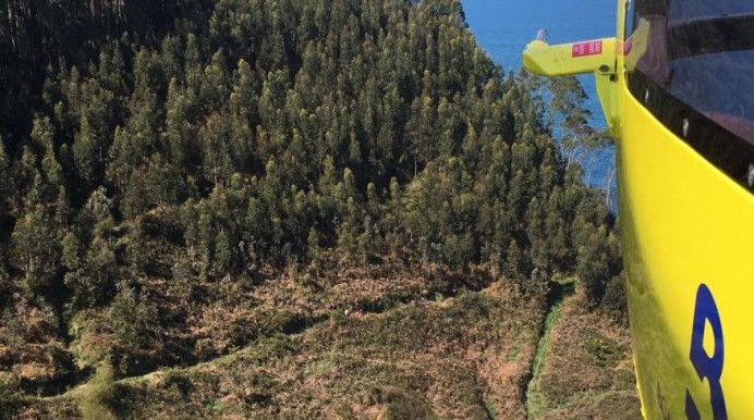 Rescate de persona en la Playa España
