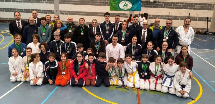 Arriondas reúne a 320 deportistas en el III Trofeo Sella K
