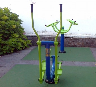 Lastres estrena juegos para mayores