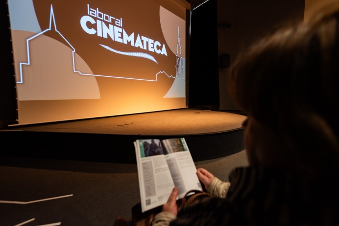 Laboral cinemateca acerca el cine europeo al oriente de Asturias con nuevas proyecciones itinerantes