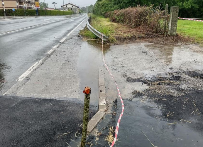 PP Colunga: Paso peatones y parking en La Isla