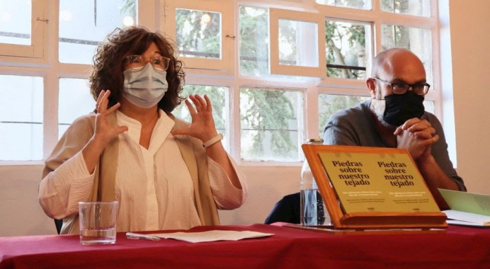 Presentación del libro Piedras sobre nuestro tejado