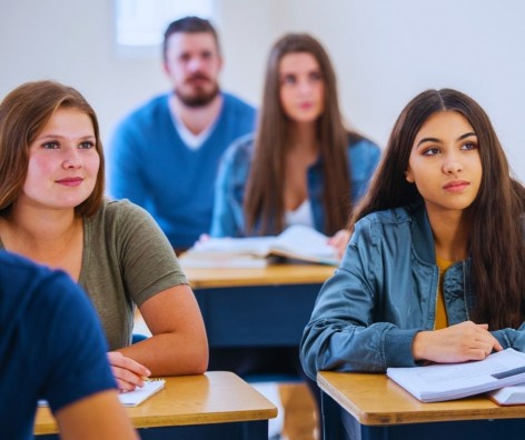 Llanes activa ayudas de 500 euros para estudiantes universitarios y de FP