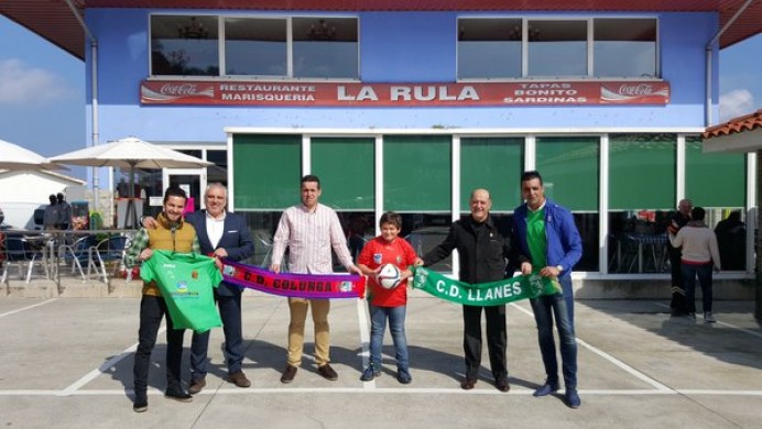 Hermanamiento entre el Llanes y el Colunga en Lastres