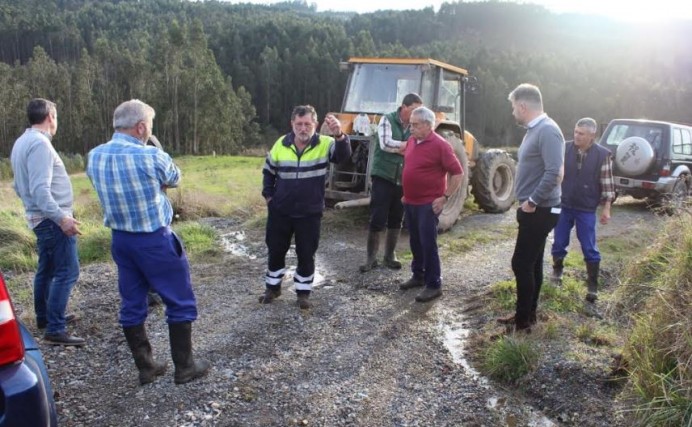 Ciudadanos Colunga denuncia el total abandono de los caminos de la concentración parcelaria de Luces
