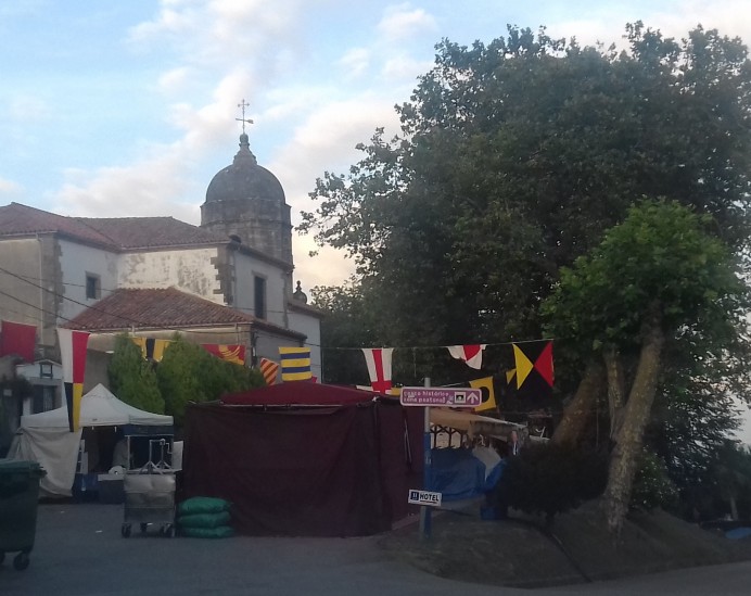 Mercau marineru en Llastres