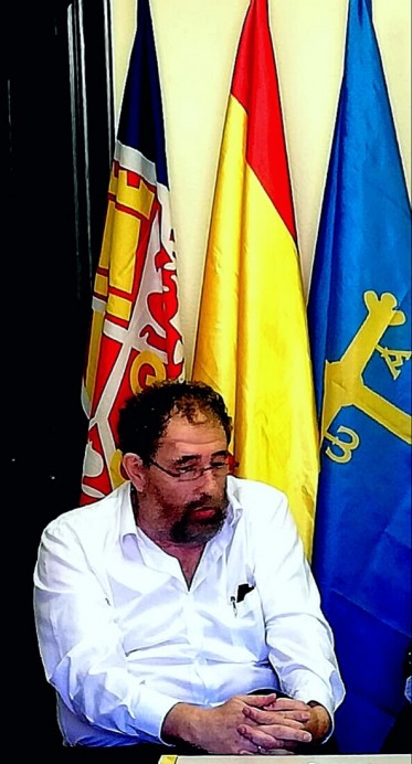 Entrevista a Omar Pardo Cortina, candidato a la alcaldía de Colunga por Democracia Nacional Entrevista a Omar Pardo Cortina, candidato a la alcaldía de Colunga por Democracia Nacional
