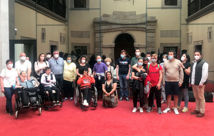 Colegio Don Orione visita Ayuntamiento de Llanes