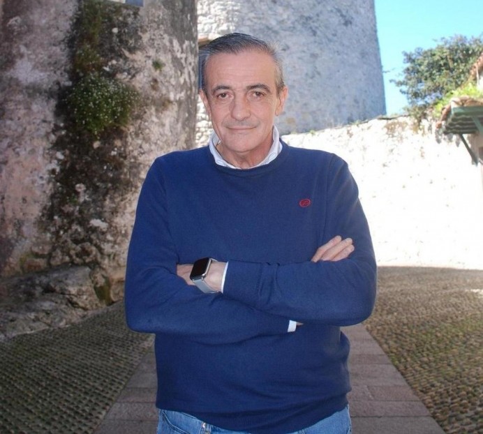 El PSOE de Llanes cuestiona la gestión de las ayudas deportivas tras la admisión a trámite del recurso del AD Playas