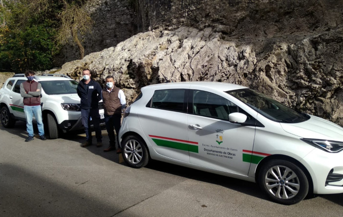 Llanes, renting vehículos menos contaminantes parque móvil