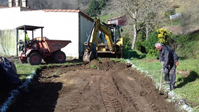 Arrancan las obras del entorno del Centro Social e Iglesia de Pivierda