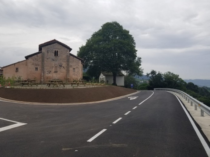 Concluyen las obras de mejora de la carretera de Priesca