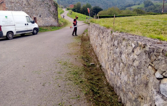 Acondicionamiento de la carretera El Doradiellu - Los Carriles