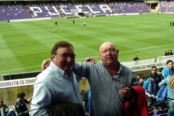 La Sonso y la Peña Azul Llanisca regresan de Valladolid con los 3 puntos. #HermanosDeFútbol 