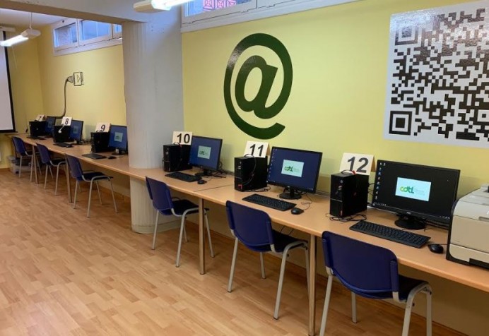 Nuevo equipamiento para el telecentro de Ribadesella