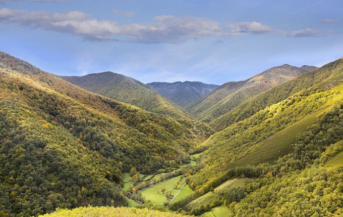 Asturias bate en solo diez meses su récord anual de turistas y estancias: más de 2,5 millones de visitantes y 6,2 de pernoctaciones