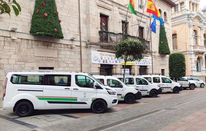 Ayuntamiento Llanes adquiere 6 vehículos menos contaminantes