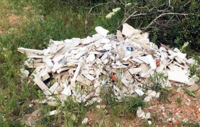 Llanes sella nuevos vertederos ilegales de basura