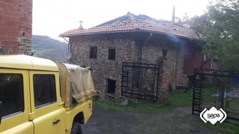 Incendio urbano en Villaviciosa