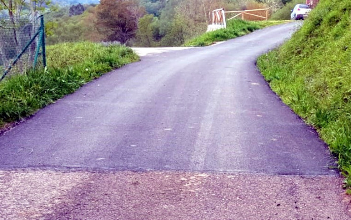 Fin obras refuerzo y mejora  firme en pueblo de Villa