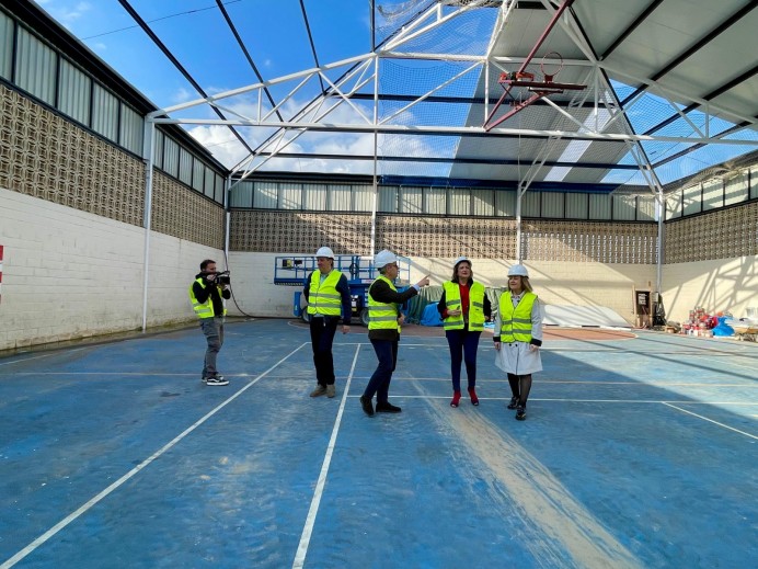 El Ayuntamiento de Villaviciosa exige a Educación una solución inmediata al cierre del polideportivo del Colegio Maliayo