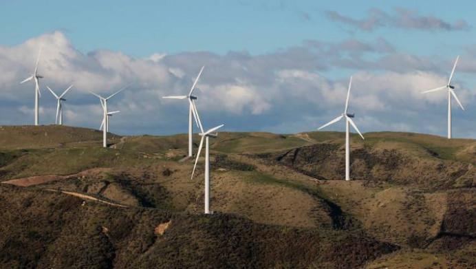 El Gobierno de Asturias subraya que la normativa autonómica impide instalar parques eólicos en espacios protegidos