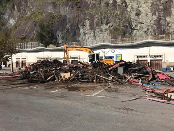 El Brisas de Lastres ya no presidirá el muelle Llastrín