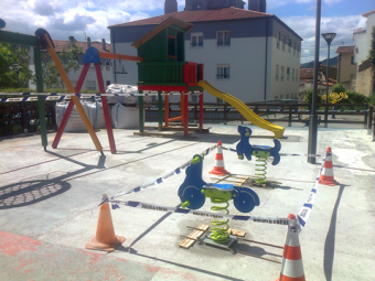 Continúan los trabajos de construcción de los nuevos parques de Los Jardines del Sueve