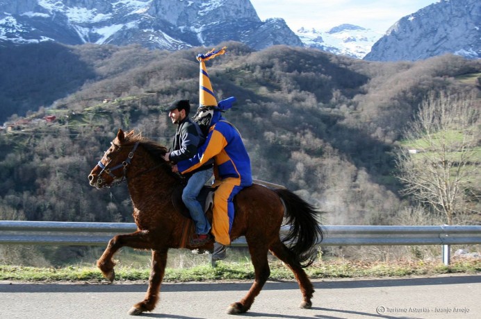 Ponga celebra la tradicional Fiesta de El Guirria y del Aguinaldo el 1 de enero Ponga celebra la tradicional Fiesta de El Guirria y del Aguinaldo el 1 de enero
