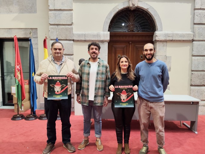 Presentación de ‘La Navideña de Cova Negra’ en el Ayuntamiento de Llanes