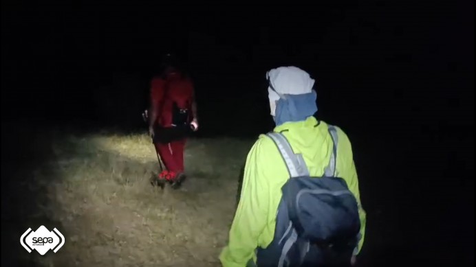 Rescatan ileso a un montañero de 69 años desorientado en Ponga