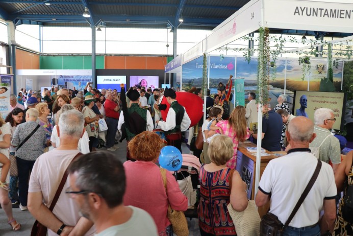 Villaviciosa supera las 3.500 visitas en su stand de la FIDMA 2026